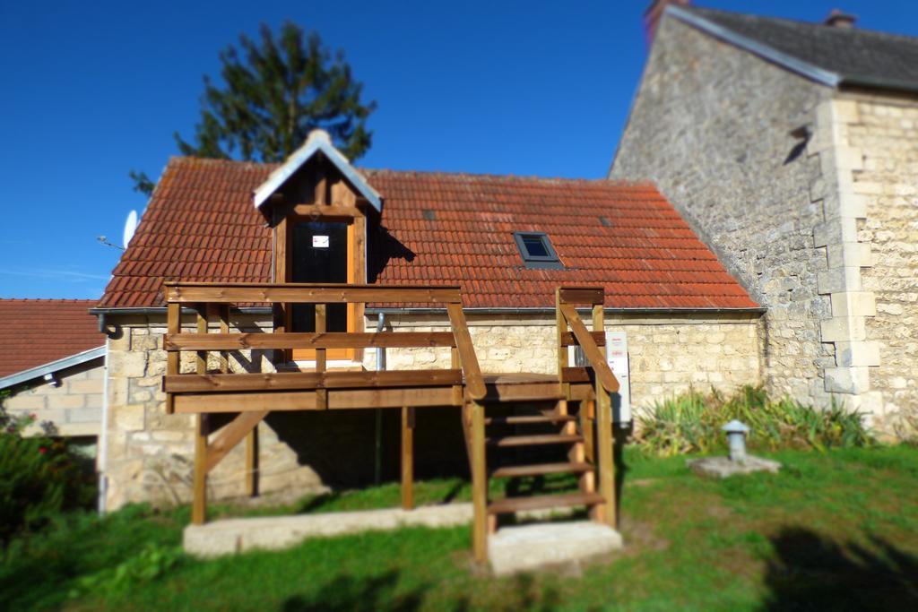 Le Clos Du Val Chivres-Val Exterior photo